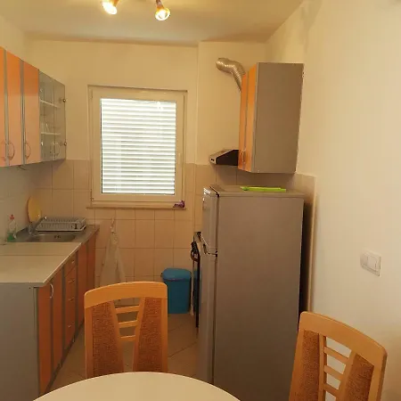 Apartman Pavao * טרוגיר